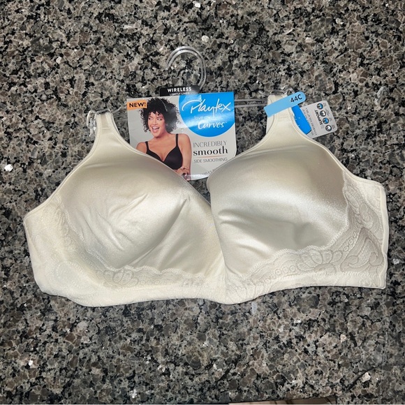 Playtex Love My Curves Wirless Lightly Lined Balconette Bra 44C. - Picture 2 of 6